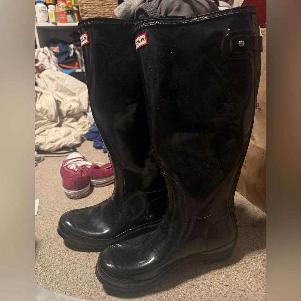 Hunter Glossy Black Rain Boots